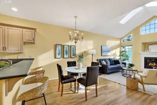 4714 SW 2nd Ct, Portland, OR 97239 - Photo 12