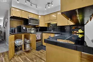 19138 Pilkington Rd, Lake Oswego, OR 97035 - Photo 12