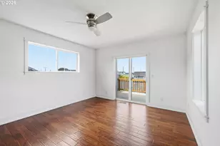 114 S Beacon St, Rockaway Beach, OR 97136 - Photo 18