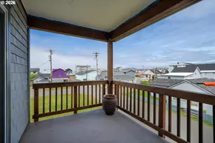 114 S Beacon St, Rockaway Beach, OR 97136 - Photo 28