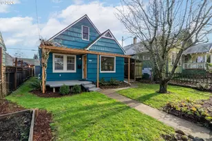 4542 NE 27th Ave, Portland, OR 97211 - Photo 2
