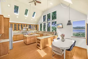 1050 SE Shady Cove Ln, Waldport, OR 97394 - Photo 16