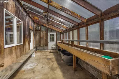 1050 SE Shady Cove Ln, Waldport, OR 97394 - Photo 36