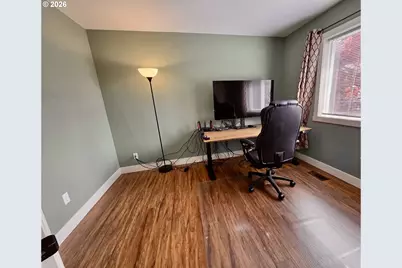 1357 SW Napoleon Pl, Troutdale, OR 97060 - Photo 24