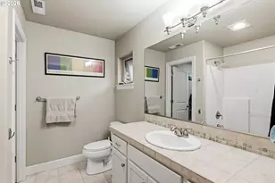 2036 NW Village Cir, Portland, OR 97229 - Photo 14