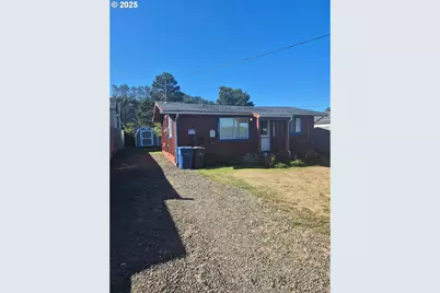311 NW 58th St, Newport, OR 97365 - Photo 1