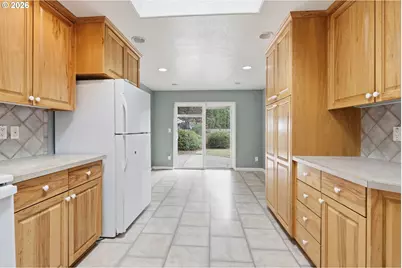 20450 SW Deline St, Beaverton, OR 97078 - Photo 14