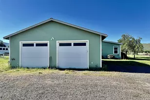 69208 Chadwick Ln, Cove, OR 97824 - Photo 28
