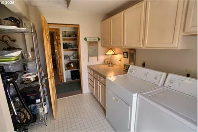 1684 Bz Glenwood Hwy, Glenwood, WA 98619 - Photo 20