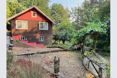 3840 SW Patton Rd, Portland, OR 97221 - Photo 2