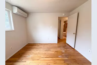 3910 SE 71st Ave, Portland, OR 97206 - Photo 4
