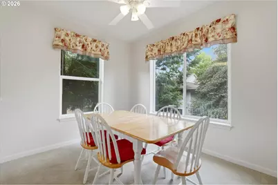 4588 SW 11th St, Gresham, OR 97080 - Photo 10