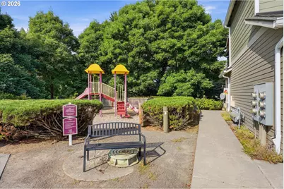 4588 SW 11th St, Gresham, OR 97080 - Photo 24