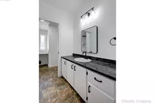 11105 Main St, Donald, OR 97020 - Photo 10