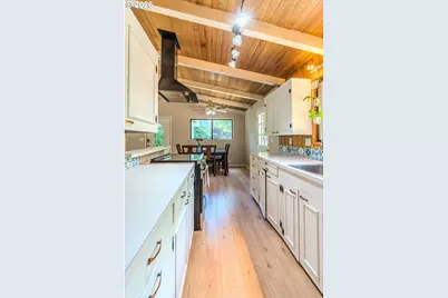 1109 Charman St, Oregon City, OR 97045 - Photo 16