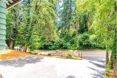 1109 Charman St, Oregon City, OR 97045 - Photo 6