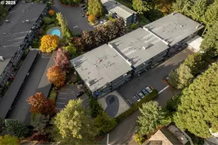 200 Burnham Rd, Lake Oswego, OR 97034 - Photo 40