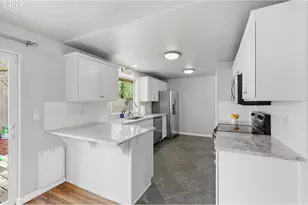 88123 9th St, Veneta, OR 97487 - Photo 14