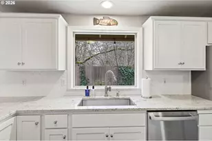 88123 9th St, Veneta, OR 97487 - Photo 16