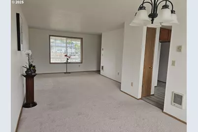 13001 NE 83rd St, Vancouver, WA 98682 - Photo 8