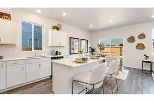 2805 U St, Springfield, OR 97477 - Photo 4