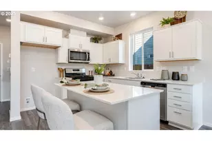 2805 U St, Springfield, OR 97477 - Photo 6