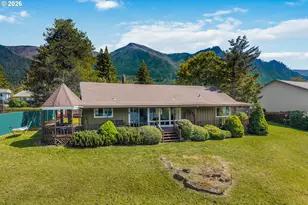 115 NE Riverview Dr, Cascade Locks, OR 97014 - Photo 24
