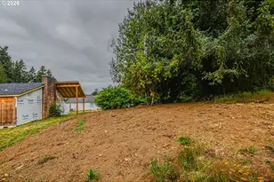 19769 Florence Dr, Clatskanie, OR 97016 - Photo 12