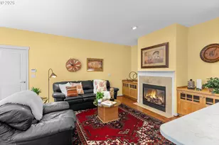 8914 SW Taylors Ferry Rd, Portland, OR 97223 - Photo 16
