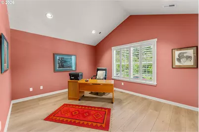 8914 SW Taylors Ferry Rd, Portland, OR 97223 - Photo 24