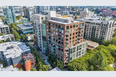 922 NW 11th Ave #307, Portland, OR 97209 - Photo 2