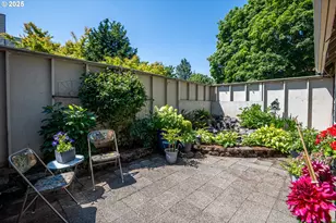 361 NE Village Squire Ave, Gresham, OR 97030 - Photo 24