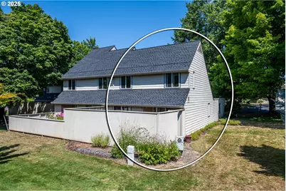 361 NE Village Squire Ave, Gresham, OR 97030 - Photo 28