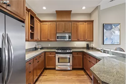 10209 SE Bristol Ln, Happy Valley, OR 97086 - Photo 8