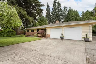 1110 NE 110th St, Vancouver, WA 98685 - Photo 2