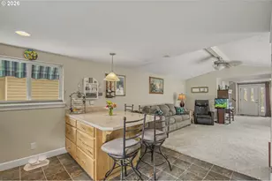 19609 NE Marine Dr, Portland, OR 97230 - Photo 12