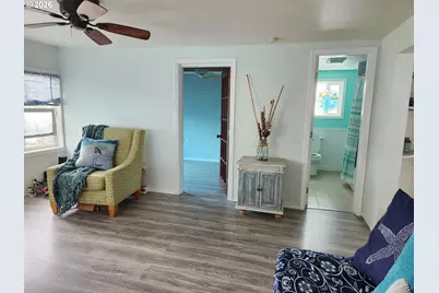 782 Laurel Ave, Reedsport, OR 97467 - Photo 10