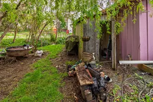 655 6th St, Myrtle Point, OR 97458 - Photo 20