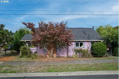 655 6th St, Myrtle Point, OR 97458 - Photo 30