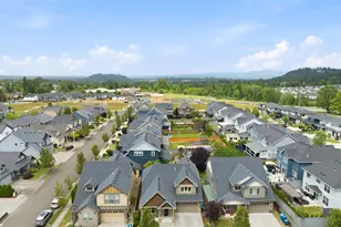 2481 SW 41st St, Gresham, OR 97080 - Photo 2