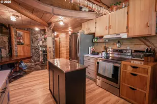 36690 Parsons Creek Rd, Springfield, OR 97478 - Photo 12