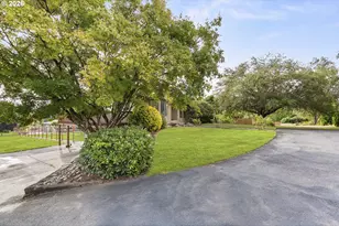 17810 NE 47th Ave, Vancouver, WA 98686 - Photo 4