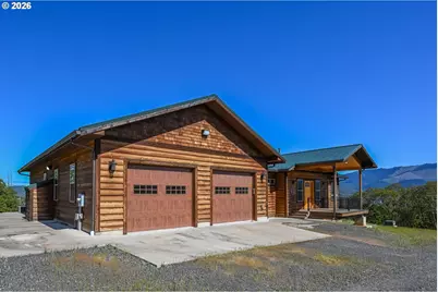 1757 Riddle By Pass Rd, Riddle, OR 97469 - Photo 2