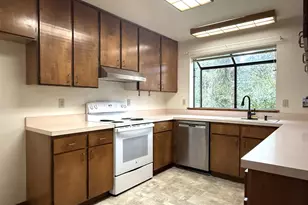 1475 Glenwood Dr, Brookings, OR 97415 - Photo 2