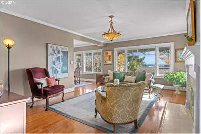 7231 S Laview Dr, Portland, OR 97219 - Photo 8