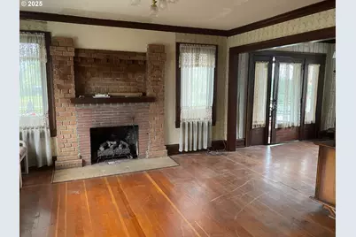 401 S College St, Newberg, OR 97132 - Photo 8