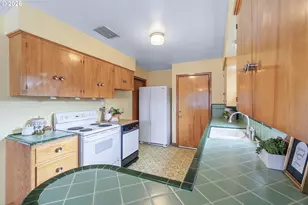 6626 N Denver Ave, Portland, OR 97217 - Photo 14