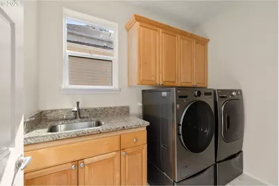 4092 NW Scottsdale Dr, Beaverton, OR 97006 - Photo 18