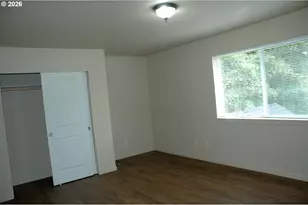 360 NW Willamina Dr, Willamina, OR 97396 - Photo 6