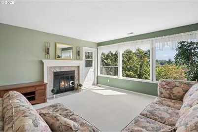 7557 N Edgewater Ave, Portland, OR 97203 - Photo 10